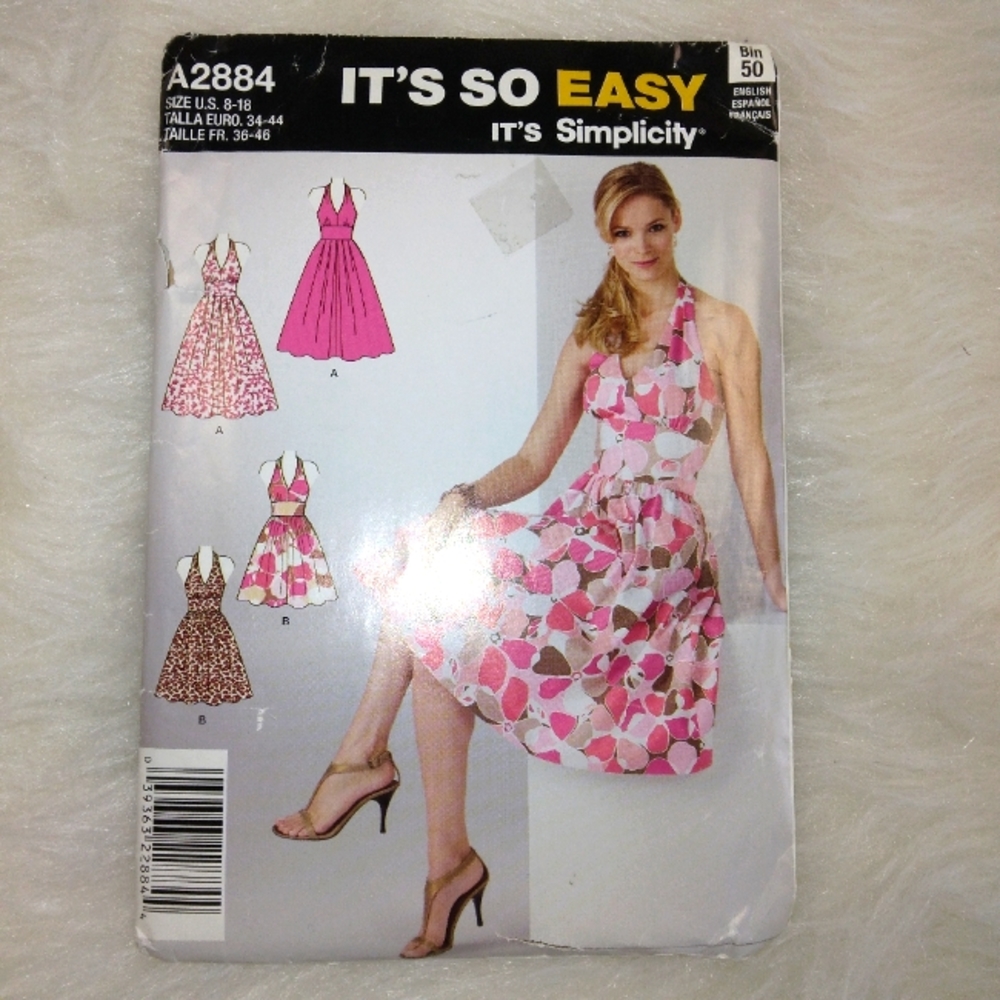 Simplicity A2884 Easy Halter Dress in 2 lengths Size 8-18